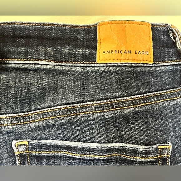American Eagle Outfitters Women's Blue Hi-Rise Shortie Denim Shorts Size 0 - Picture 12 of 12